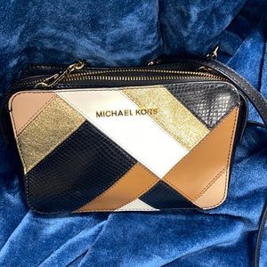 Michael Kors Crossbody